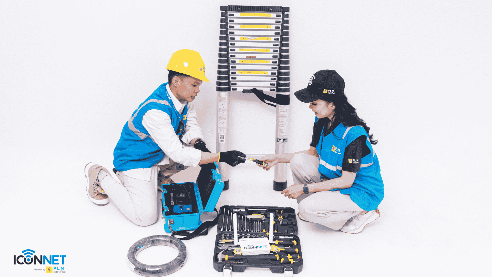 Daftar alat teknisi wifi untuk pemasangan internet rumah