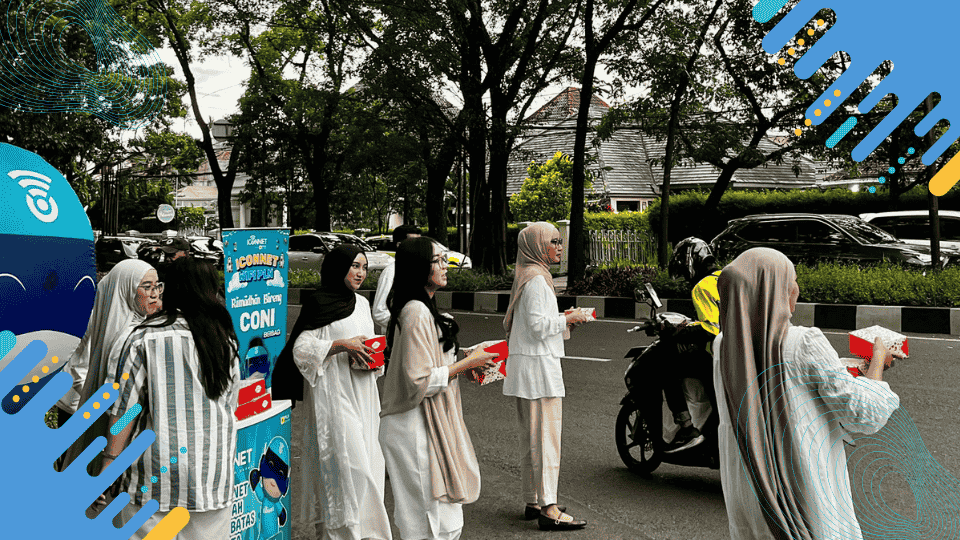 bagi takjil iconnet jawa barat